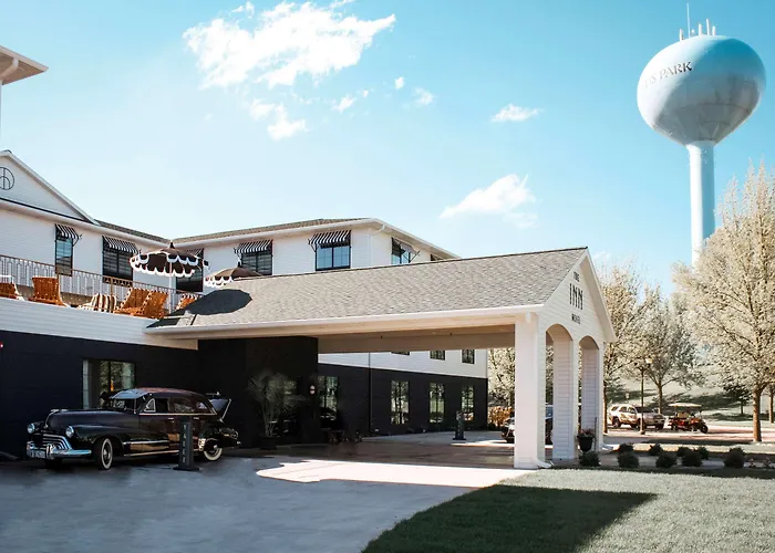 The Inn Hotel, Ascend Hotel Collection